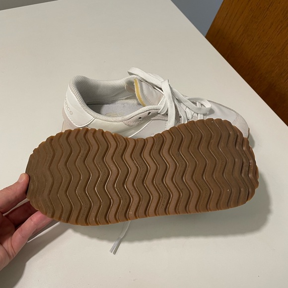 SOLD New Balance 237 size 6.5 - Picture 2 of 7